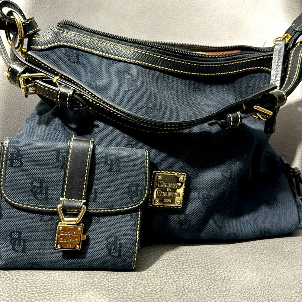 Dooney & Bourke Vintage two piece set! Preloved